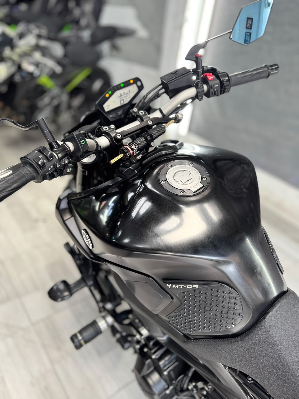 Imagen de YAMAHA MT 09