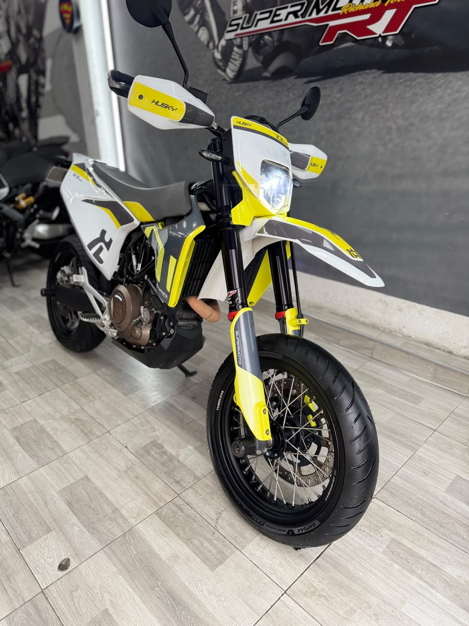 Imagen de HUSQVARNA 701