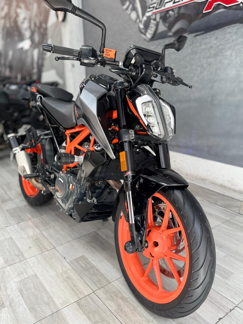 Imagen de KTM DUKE 390 NG