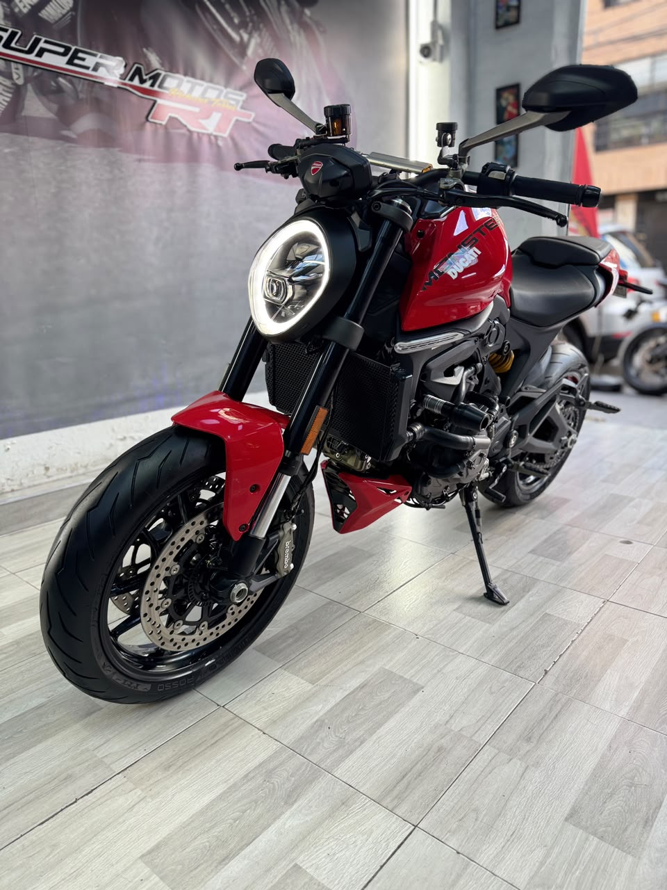 Imagen de Ducati Monster 937