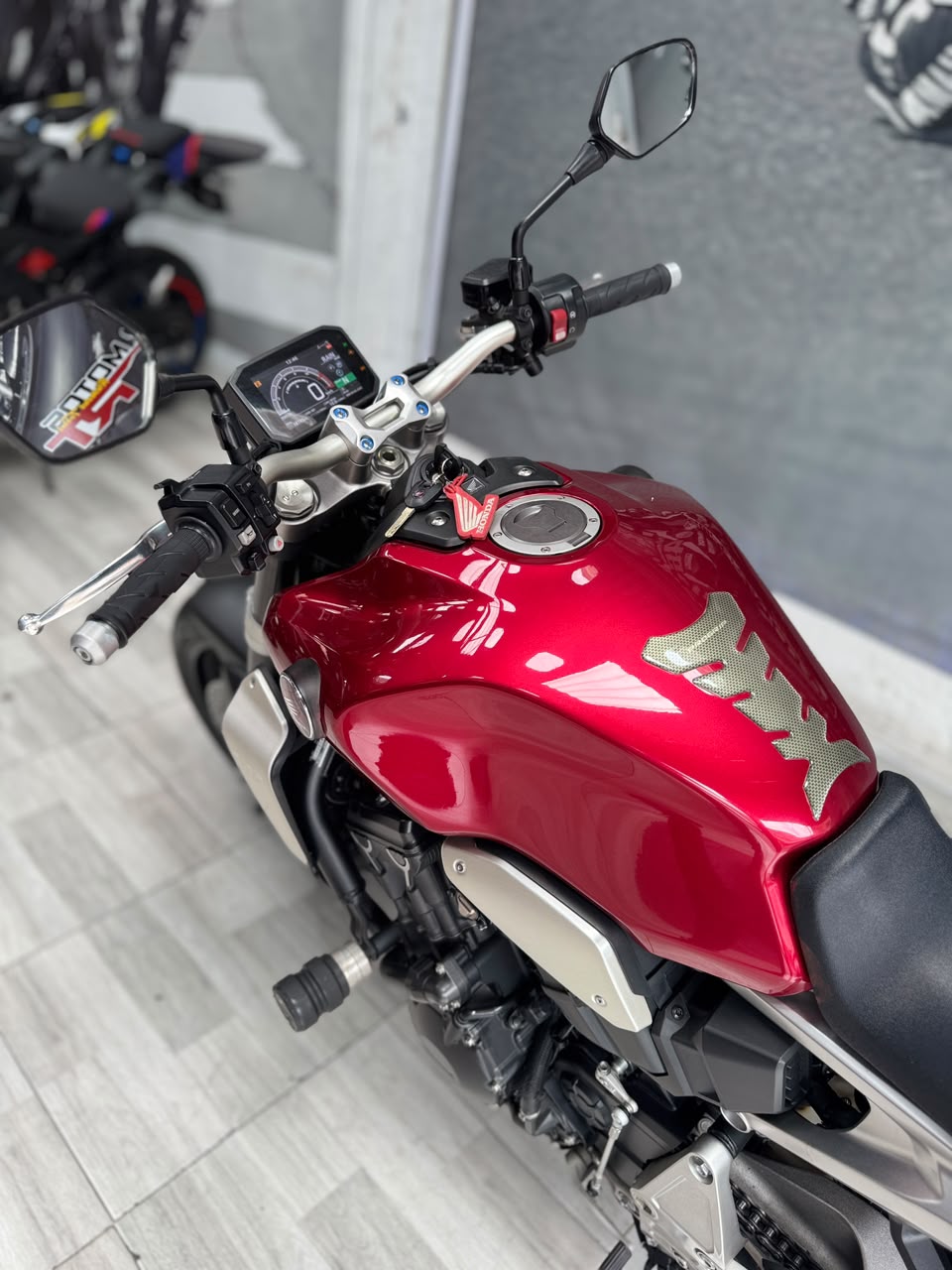 Imagen de HONDA CB 1000 R