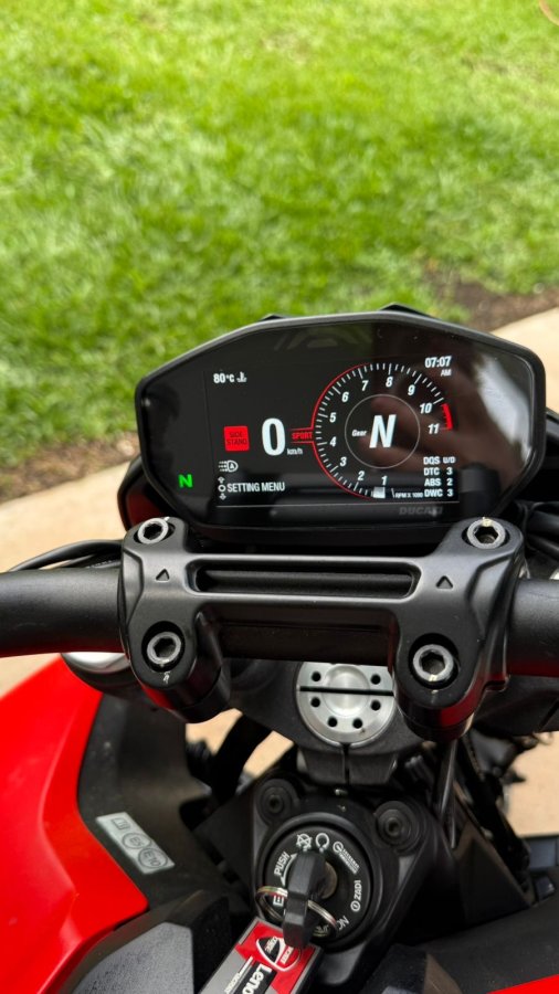 Imagen de Ducati Hypermotard 950
