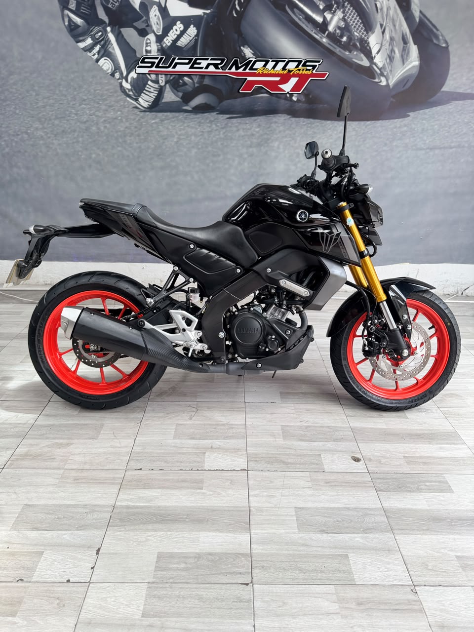 Imagen de YAMAHA MT 15