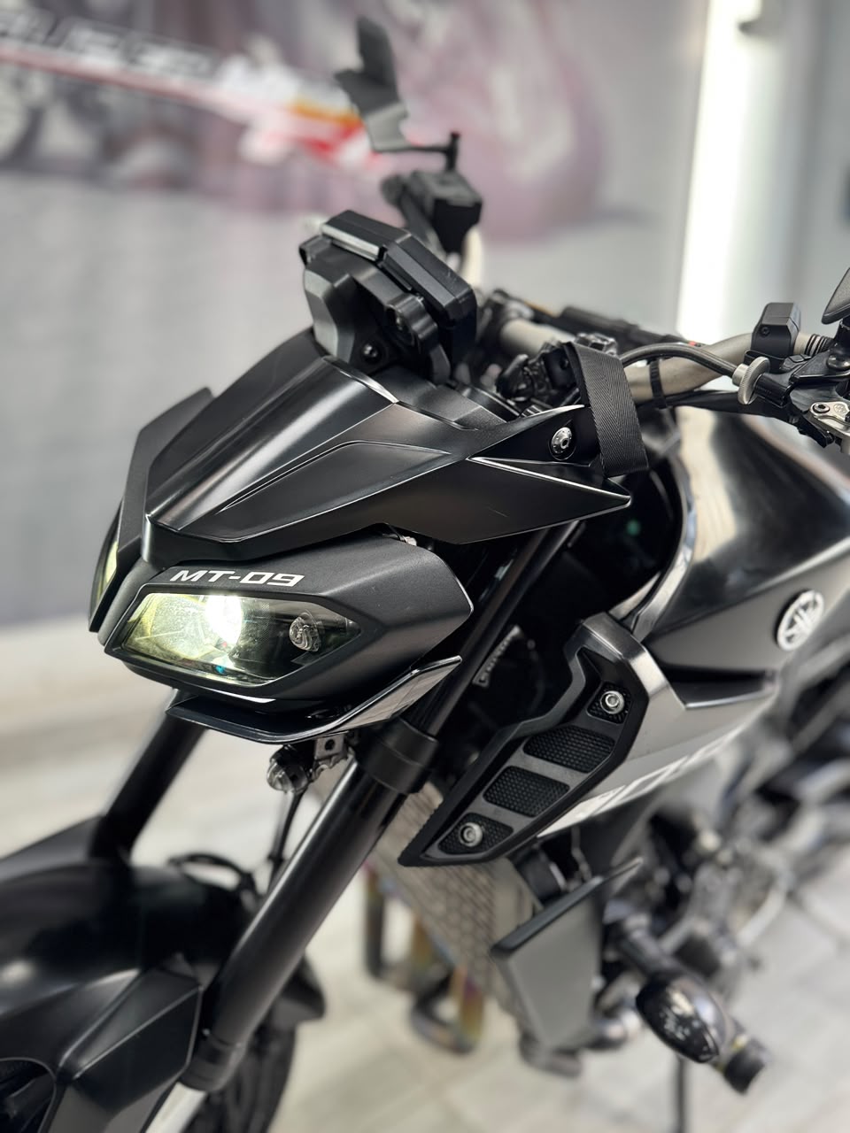 Imagen de YAMAHA MT 09