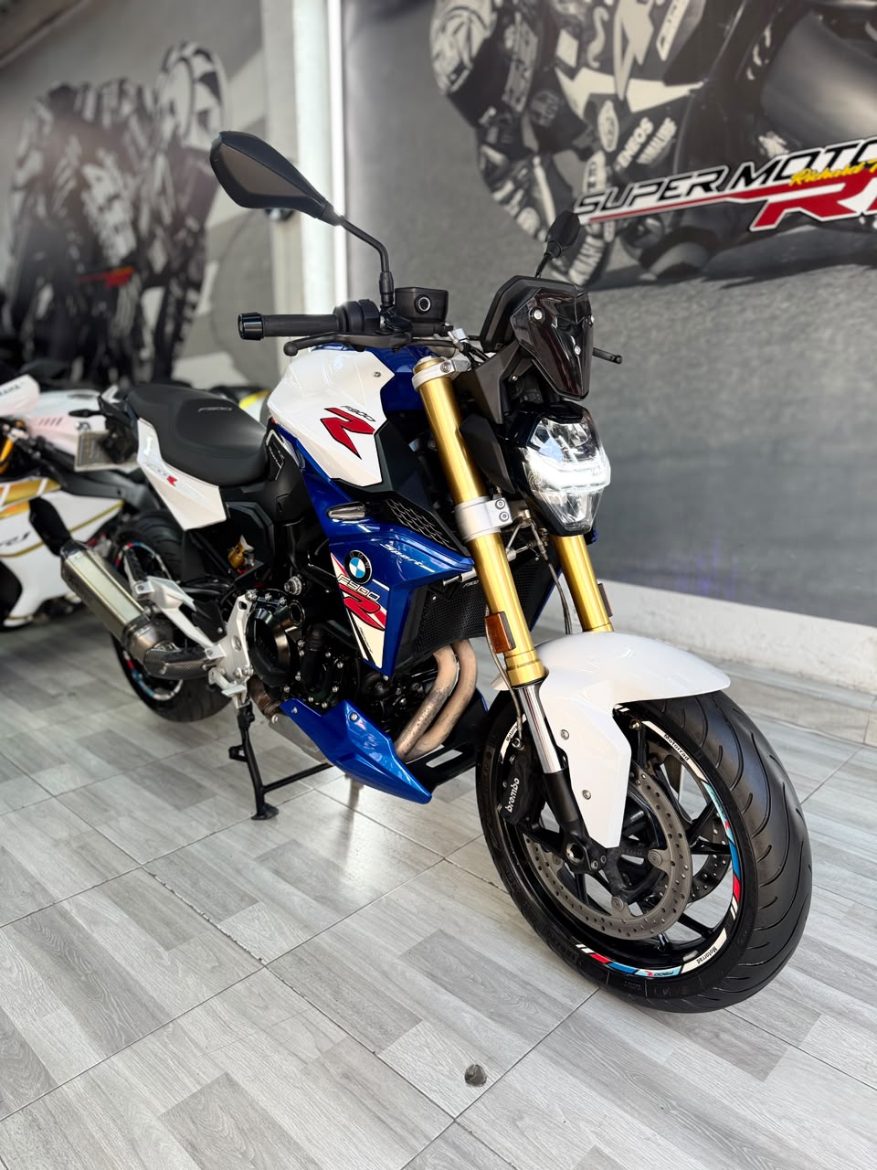Imagen de BMW F900R Dynamic
