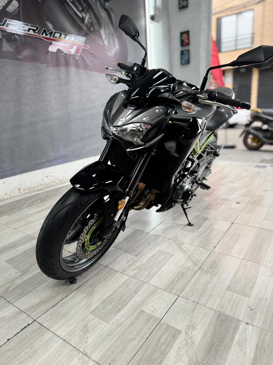 Imagen de KAWASAKI Z900