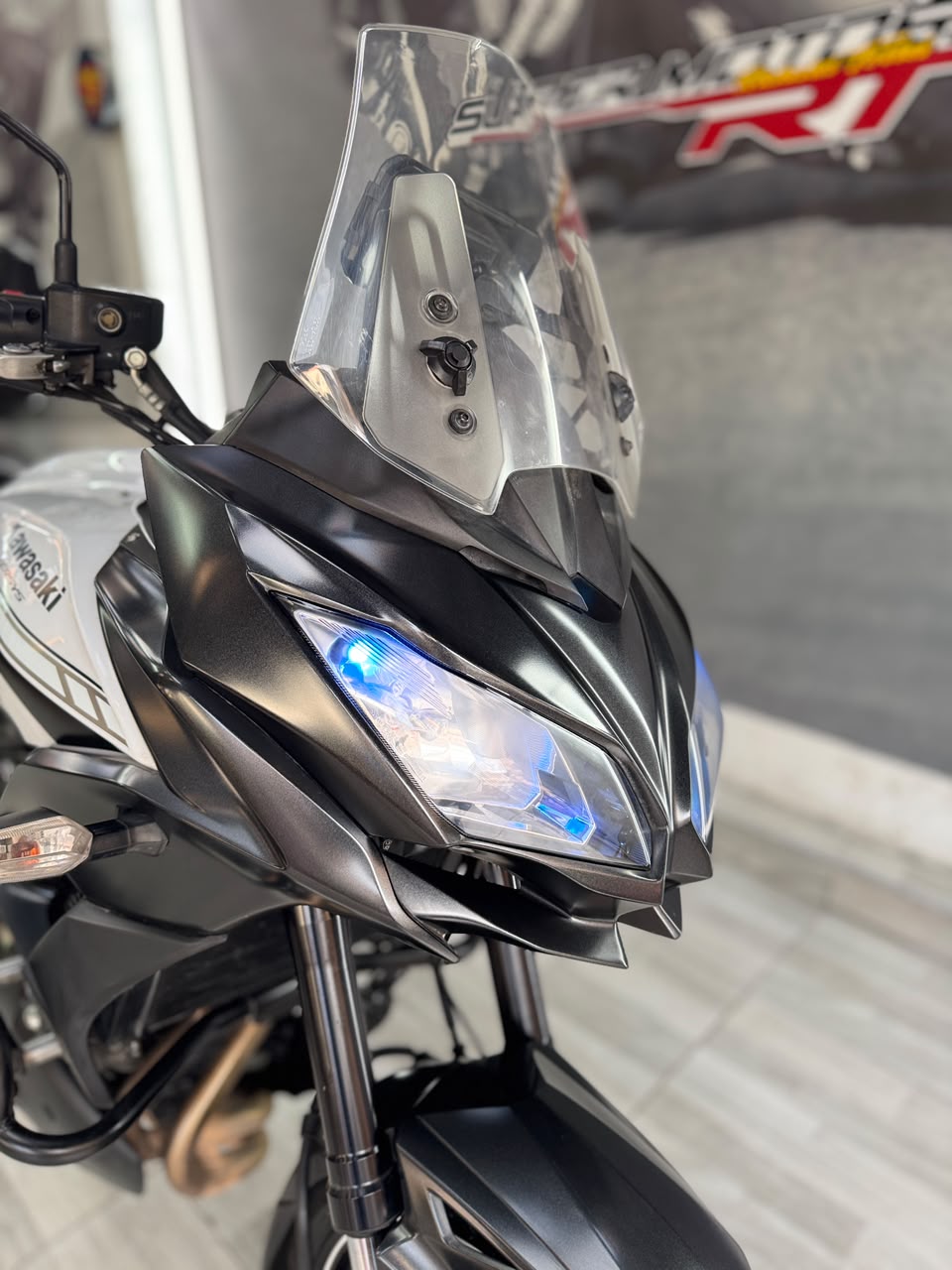 KAWASAKI VERSYS X 250
